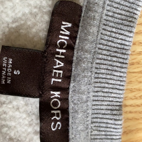 COPY - Micheal Kors grey crewneck - Picture 3 of 3